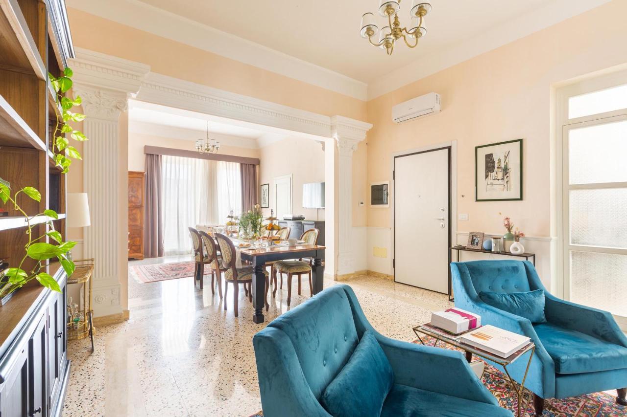 Dimora Le Tre Muse Guesthouse Lecce Exterior foto